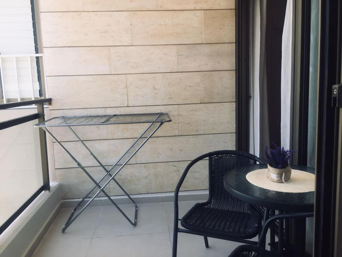 2 Bdr Nitza Appartment With Balkony Netanja Exterior foto